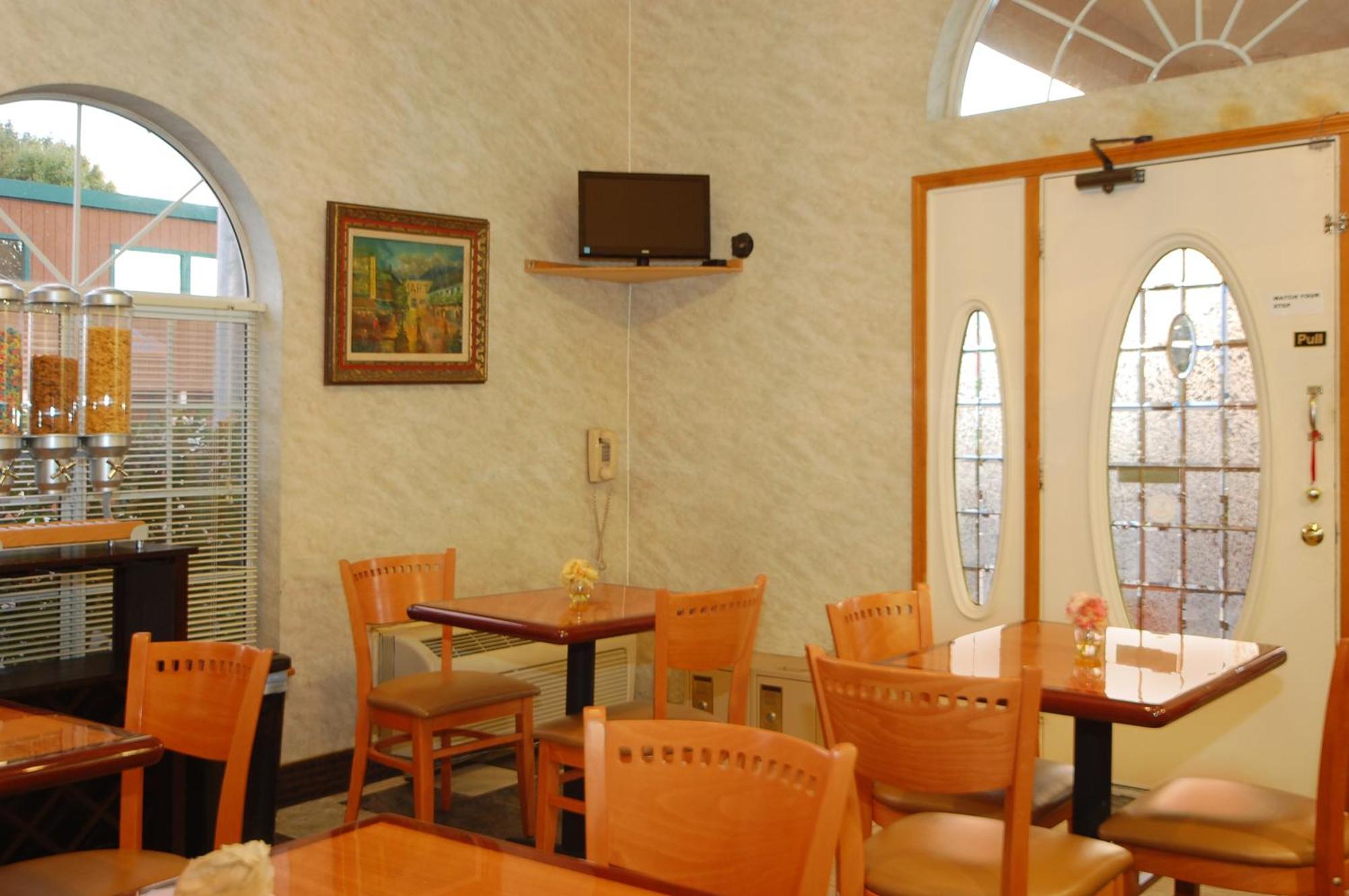Days Inn By Wyndham Bishop Quarto foto